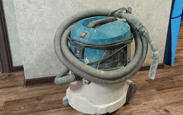 Прокат пылесоса Makita VC2512L - Грозный, заказать или взять в аренду