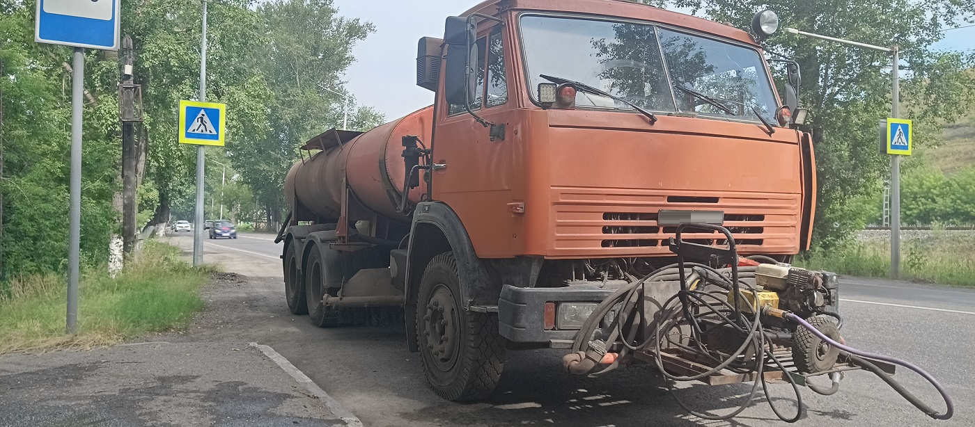 Продажа поливомоечных машин для уборки дорог и поливки зеленых насаждений в Ойсхаре